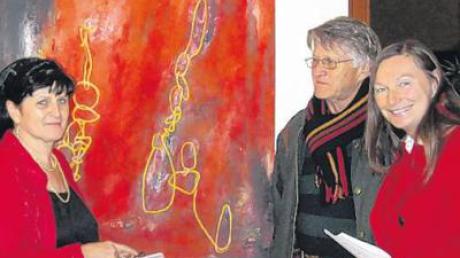 Bilder von Irene Rung (links) sind bis 27. Januar im Rathaus von Inchenhofen zu sehen. Die Künstlerin hat ihr Atelier in Sainbach. 