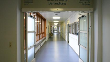 Das Aichacher Krankenhaus ist noch vom Norovirus verschont geblieben. In Friedberg sieht die Lage anders aus. 