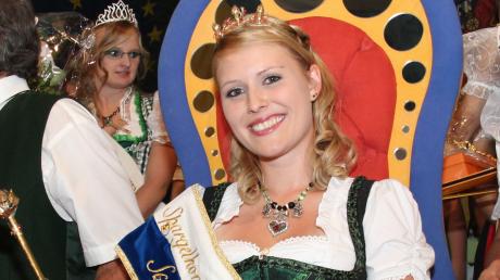 Ein strahlendes Lächeln. Sina Göppel ist die neue Schrobenhausener Spargelkönigin.