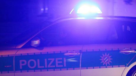 Sieben Polizeibeamte waren notwendig um ein Pärchen in Neu-Ulm zu bändigen.
