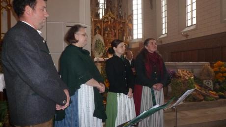 Sie waren beim Erntedankkonzert in Pöttmes zu hören: (von links) Markus Schlicker, Simone Schlicker, Anja Krammer und Marelies Hammerl. 
