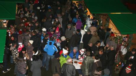 Gemütlichkeit herrschte beim Weihnachtsmarkt der Gundelsdorfer Dorfgemeinschaft. 
