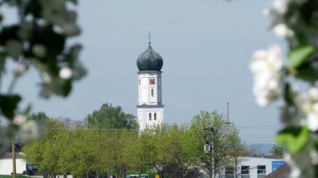 Die Pfarrkirche St. Ulrich und Afra in Todtenweis wird renoviert. 
