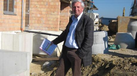 Als Bauexperte – hier beim Rathausneubau im Jahr 2010 – hatte sich Johann Settele einen Namen gemacht. 
