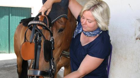 Reittherapeutin Nicole Walter strebt bei ihrer Arbeit mit den Pferden eine harmonische Partnerschaft zwischen Mensch und Tier an. 
