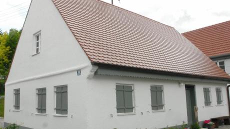 Im Gruin-Haus ist das Todtenweiser Heimatmuseum untergebracht, der dazugehörige Stadel dient dem Gartenbauverein als Heimstatt. 
