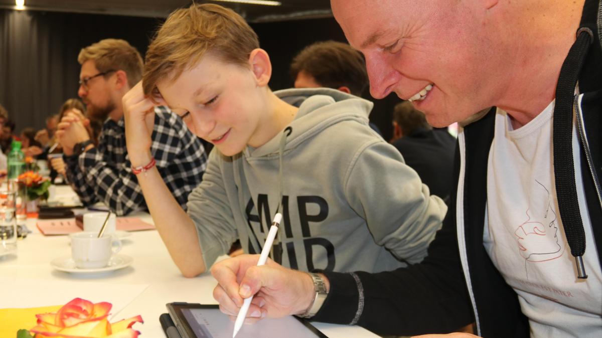 Schulen müssen digitaler werden - auch in Aichach - Augsburger Allgemeine
