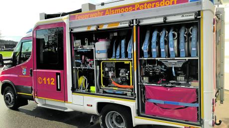 Ihr neues Fahrzeug hat jetzt die Feuerwehr Alsmoos-Petersdorf. Die Aktiven üben fleißig, damit sie bald fit für den Einsatz mit dem MLF sind. 	