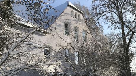 Das ehemalige Schulhaus in Willprechtszell ist 1921 errichtet worden. Etwa 50 Jahre lang wurde es für den Unterricht im Petersdorfer Ortsteil genutzt. 