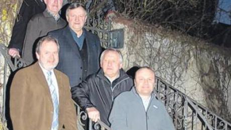 Die neue Führungsmannschaft der CSU Westendorf (von links): Bernd Rochna, Anton Wech, Konrad Wech, Ernst Wech, Thomas Köstner und (links stehend) Oliver Schneider. 