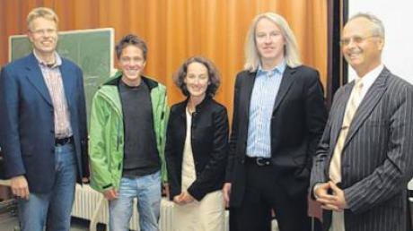 Dr. Georg Burkhart, Julian Theis, Heike Mössinger, Dr. Gerhard Hofweber und Direktor Ernst Weidl.