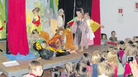 Im Musical der Vorschulkinder aus der Villa Kunterbunt sind die Vorschulkinder um ihren König, einen alten Löwen, besorgt. 