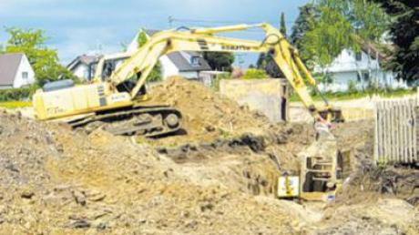 In vollem Gange sind die Erschließungsarbeiten für das neue Baugebiet in Biberbach.  