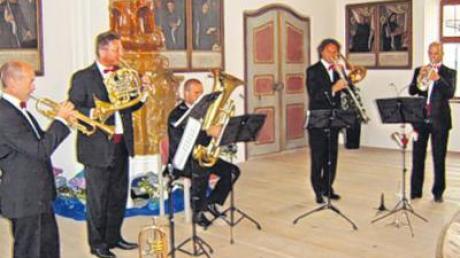 Die Musiker von brasspur begeisterten in Thierhaupten.  