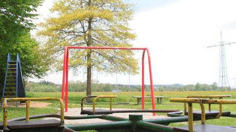 Der Spielplatz an der Stierwiese in Westheim mit seinen veralteten Geräten soll erneuert werden. 
