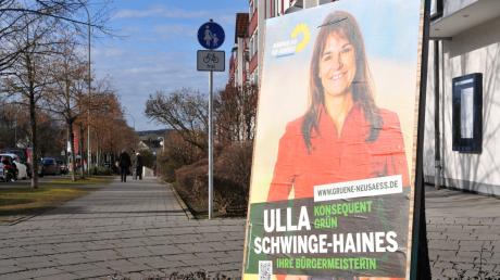 Dürfen die Neusässer Grünen ihre Plakate für die Kommunalwahl hängen lassen? Die Antwort darauf lautet: Höchstwahrscheinlich ja. 