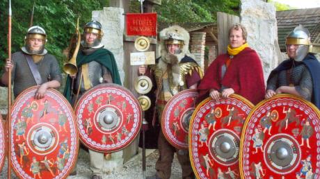 Die Römergruppe Pedites Singulares aus Augsburg ist beim Internationalen Museumstag zu Gast im archäologischen Heimatmuseum Gablingen. 
