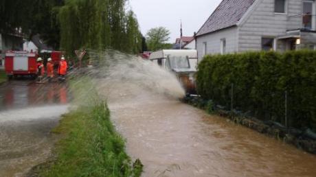 Im Biberbacher Ortsteil Affaltern gab es heftige Überflutungen. Dies könnten sie wiederholen. 
