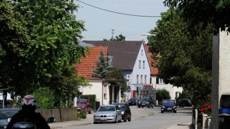Der Ausbau der Ortsdurchfahrt Herbertshofen ist ein Dauerbrenner bei den Bürgerversammlungen.  
