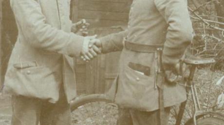 Dieses Bild schickte Magnus Wagner (rechts) zur Erinnerung an den Bruder Jakob an die Schwester nach Hause in Ustersbach. Jakob fiel 1915, Magnus überlebte. 