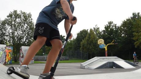 Eine Halfpipe wie hier im Skatepark Gersthofen wünschen sich auch Jugendliche in Welden. Dort soll das Freizeitgelände erweitert werden. 