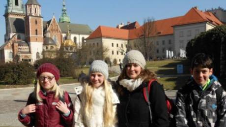 Lehrerin Katrin Körner besichtigte mit den Schülern aus Dinkelscherben die Stadt Krakau. 
