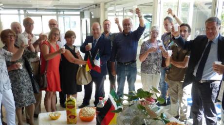 In Bagnolo Mella feierte eine Delegation aus Stadtbergen die Partnerschaft mit der italienischen Kommune, die seit zehn Jahren besteht. 	
