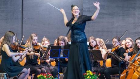 Mit einem hochkarätigen Konzert hat das Kammerorchester Maria Stern gemeinsam mit dem Kirchenchor, Männergesangsverein und dem Frauenchor den Frühling in Fischach begrüßt.