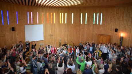 Zum zehnjährigen Geburtstag der Immanuelkirche hat die evangelisch-lutherische Gemeinde in Diedorf im Juni einen festlichen Gottesdienst gefeiert. (Archivfoto)