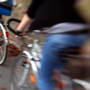 Bereits neun Radfahrer sind im Zuständigkeitsbereich des Polizeipräsidiums Augsburg im Jahr 2023 im Straßenverkehr gestorben.