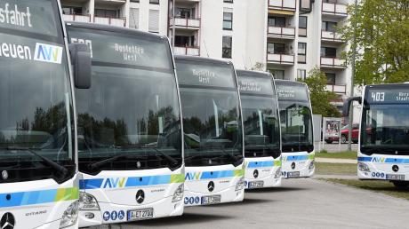 Ein neues Erscheinungsbild haben die AVV-Busse schon. Im neuen Jahr gibt es auch ein neues Preissystem.