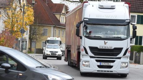 Der Durchgangsverkehr in Wittislingen ist immer wieder Thema. Vor allem Lastwagen sind ein Problem.