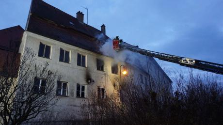 Der Großbrand im Schloss Emersacker war einer der größten Einsätze für die Feuerwehr Emersacker im vergangenen Jahr. 	