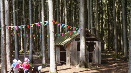 Waldkindergärten sind angesagt, wie hier in Friedberg. Nun soll auch in Agawang einer errichtet werden. 	