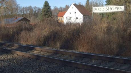 Der Gemeinderat in Ustersbach verfolgt mit dem geplanten Streckenausbau der Bahnlinie zwischen Augsburg und Ulm ein klares Ziel: die Wiederaktivierung des stillgelegten Bahnhalts im Ortsteil Mödishofen. 	