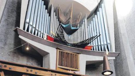 Wieder befreit von den Baugerüsten erscholl die Orgel der Barfüßerkirche zur Feier des 600-jährigen Bestehens des evangelischen Gotteshauses.  