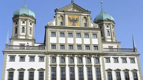Im Augsburger Rathaus Augsburg startet der neue Stadtrat mit einem feierlichen Akt. Bild: Anne Wall