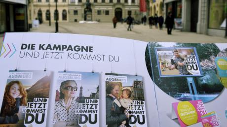 So sollen die unterschiedlichen Plakate aussehen, mit denen die Stadt Augsburg für den Standort Innenstadt im Umland werben wird. Die Werbekampagne soll im April starten, am 3. Mai findet ein großes Fest in der Innenstadt statt. 