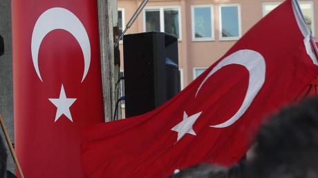 Türkische Nationalisten kommen am Wochenende in das Reese-Theater.