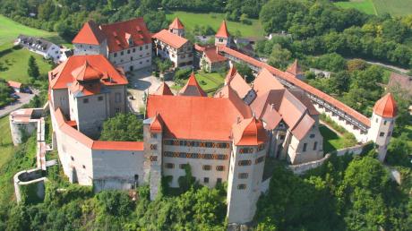 Am Samstag startet die neue Besuchersaison auf der Burg Harburg. Die Kulturstiftung erwartet im Laufe des Jahres an die 60000 Besucher. Eintrittspreise müssen zu festen Zeiten weiter bezahlt werden. 