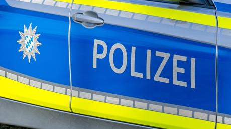 Die Donauwörther Polizei zeigt einen Mann an, der in Monheim aus einem Supermarkt gestohlen hat. 