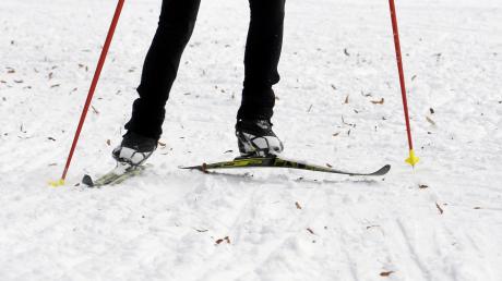Noch Lust auf Wintersport ohne weite Anfahrt? Die Stadt Augsburg hat wieder Langlauf-Loipen gespurt. Zwei sind bereits fertig.