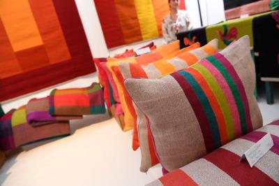 65 Aussteller kommen zum Textilmarkt im Augsburger Textilmuseum