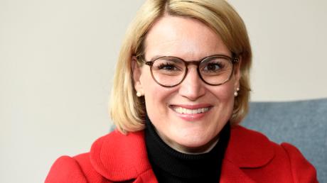 Eva Weber ist neue Oberbürgermeisterin in Augsburg. 