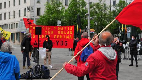 Am Königsplatz gab es eine Kundgebung des Internationalistischen Bündnisses für mehr Gerechtigkeit. 