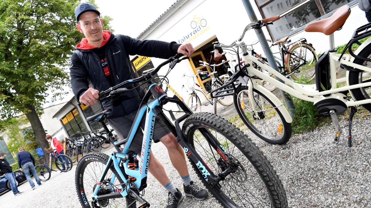 Augsburg: Fahrrad-Boom: Augsburgs Händlern gehen die Räder aus