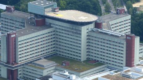 Die Augsburger Uniklinik bekommt bei der Behandlung von Corona-Patienten Unterstützung von der Bundeswehr. 