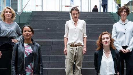 Maria Furtwängler (von links), Janina Kugel, Katja Kraus, Nora Bossong und Jutta Allmendinger fordern eine Frauenquote. 