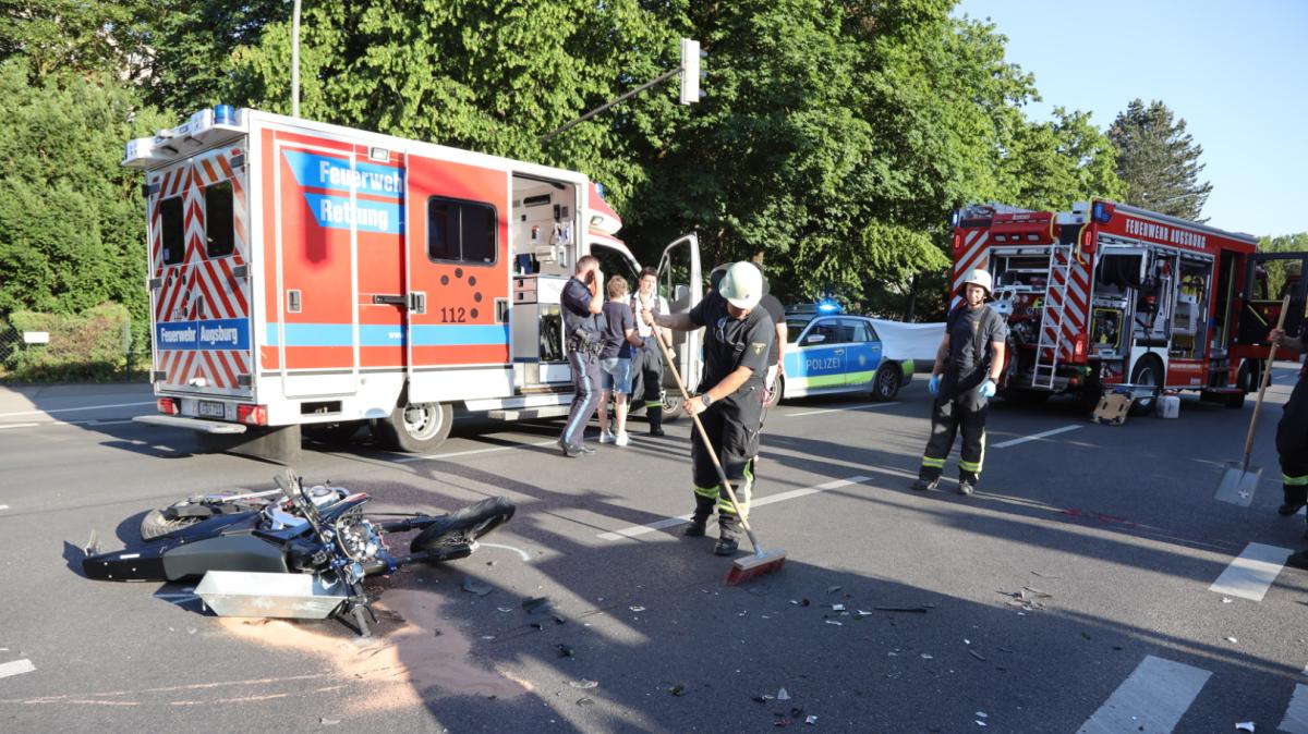 #Motorradfahrer wird bei Unfall in Haunstetten schwer verletzt