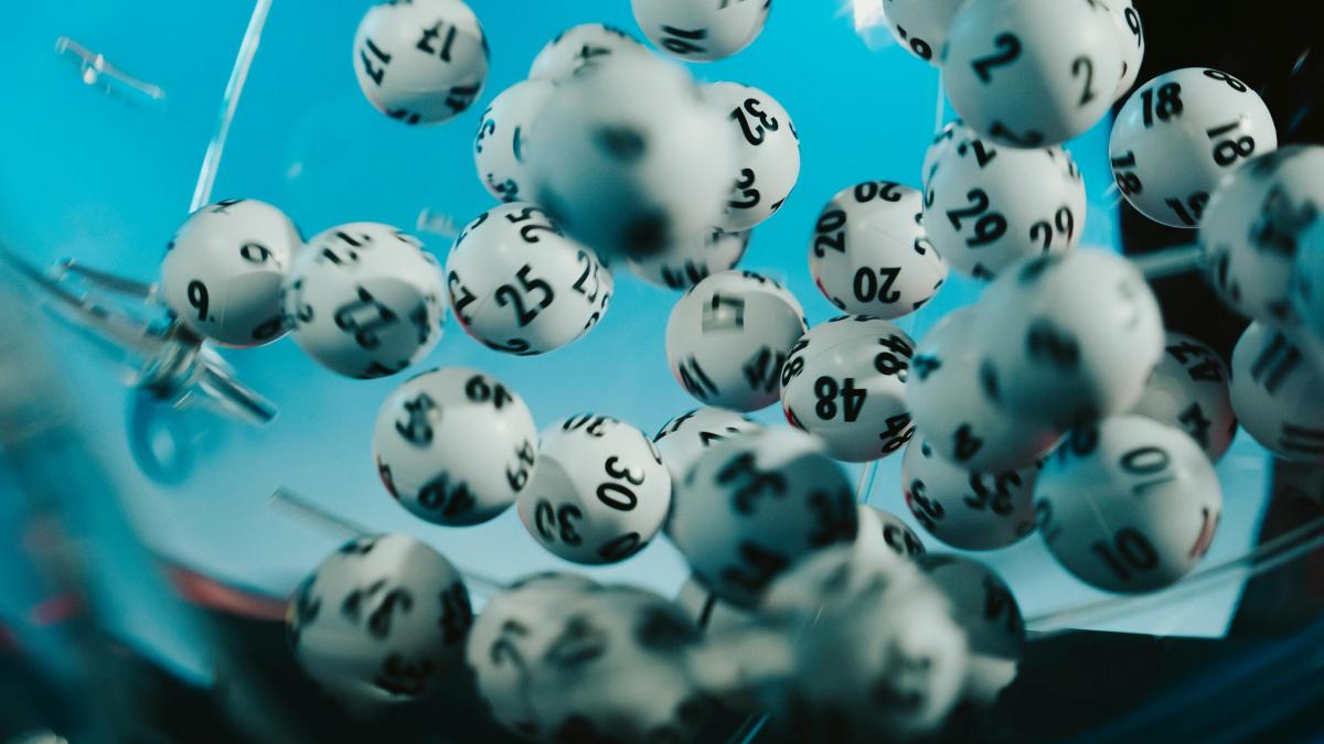 #Aktuelle Lotto-Gewinnzahlen für 33 Millionen